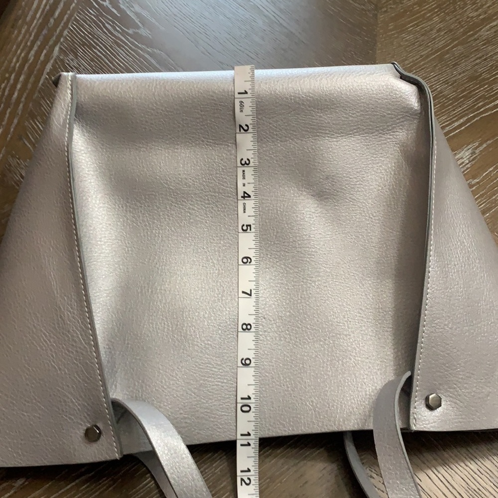 Neiman Marcus silver faux leather with handles tote bag - Picture 17 of 17